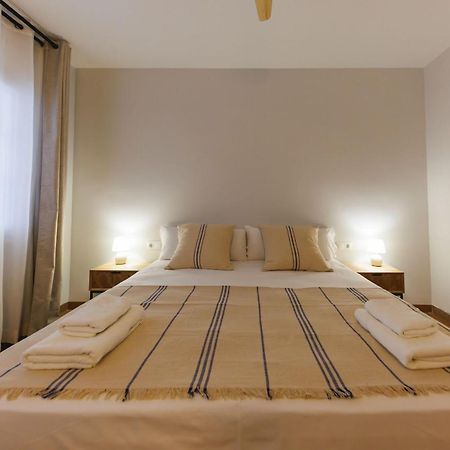 Bravissimo Figuerola, Spacious 3-Bedroom Apartment Gerona Exterior foto