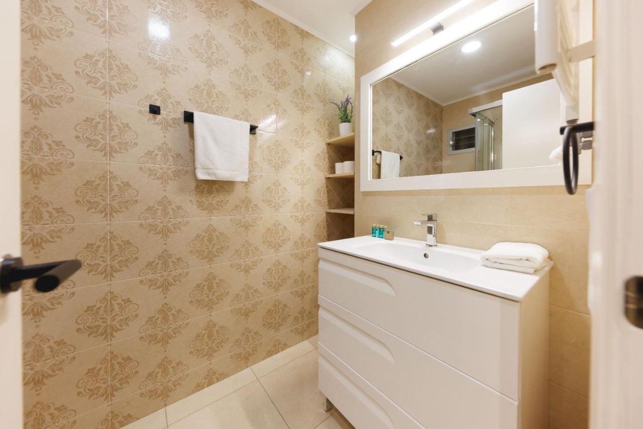 Bravissimo Figuerola, Spacious 3-Bedroom Apartment Gerona Exterior foto